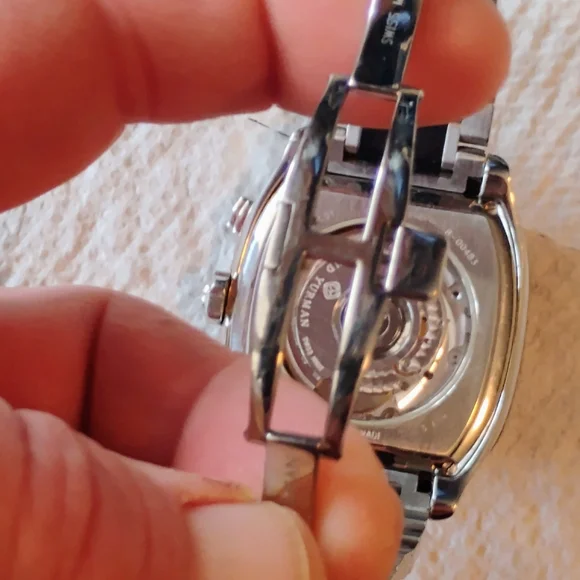 David Yurman Diamond Thoroughbred Silver and Black Chronograph Watch - Picture 8 of 16